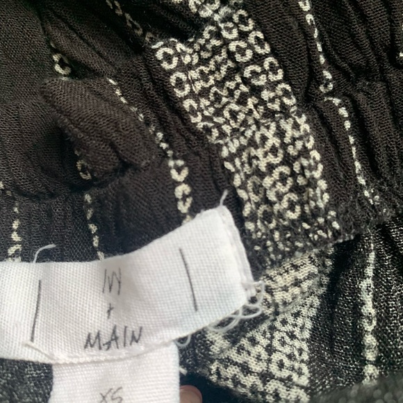 3/$20 Ivy + Main Black and white off shoulder striped blouse with flare long - Picture 4 of 5